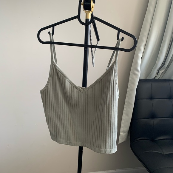 H&M NWT short jersey camisole top size M - Picture 2 of 10